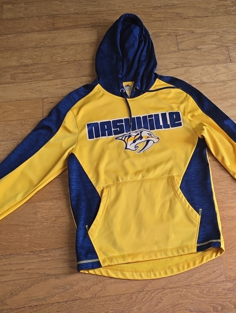 Majestic Yellow and Navy Nashville Pullover Hoodie No Snags,  Like New